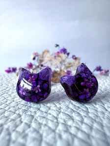 Cat Resin Stud Earrings | Black lace & Purple real flower Studs | Magical Botanical Jewellery