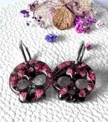 Skull Hoop Resin Earrings with Pink Babies Breath, Pressed Flowers Botanical Jewellery
