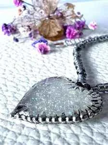 Irridescent Bubble Heart Beaded Bracelet| Handmade Resin Fairycore Jewellery