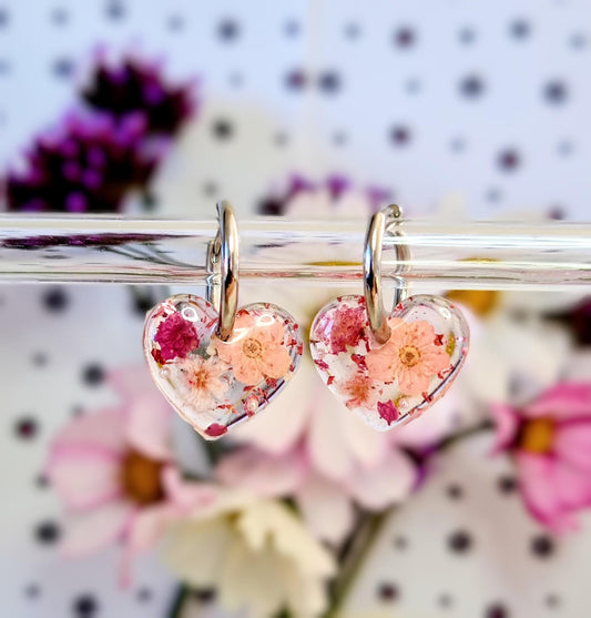 resin jewellery, ladies necklace, dried flower, hoop earrings, resin earrings, costume jewellery, ladies pendant, gift for wife, handmade jewellery, hen party, bridesmaid gift, bride jewellery, real flower jewelry