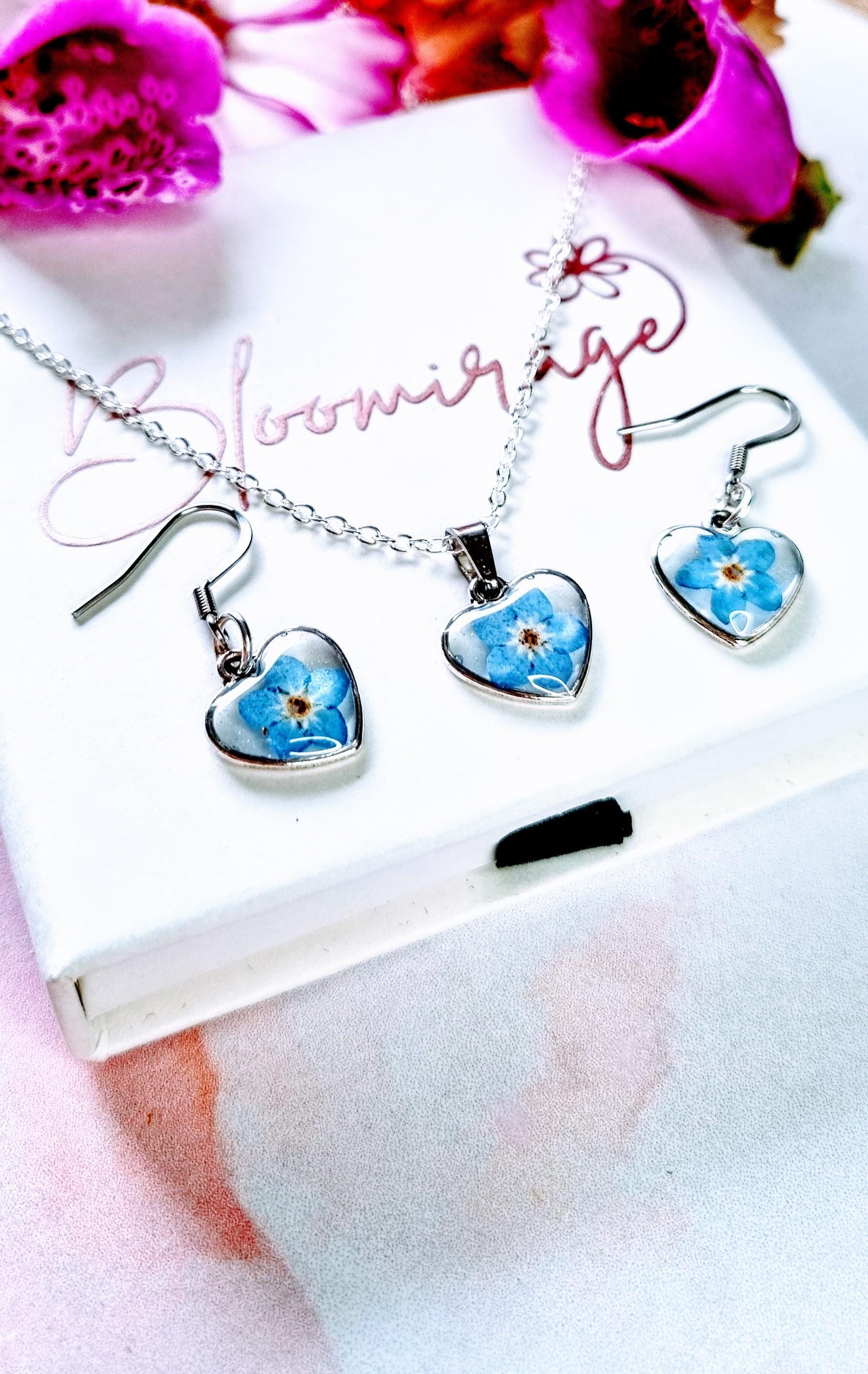 Forget-Me-Not Heart Pendant | Pressed Flower Resin Necklace