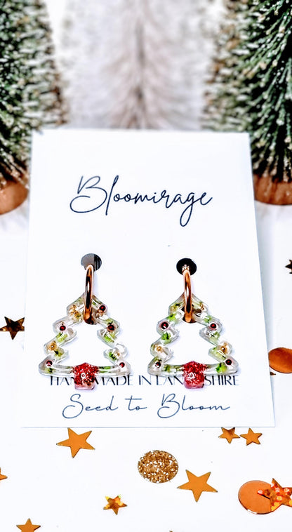 christmas earrings, unique handmade jewellery.  christmas party wear, great for sparkle on christmas day and a great christmas gift for women and girls of any age. christmas jewelry that any girl would love to receive. gift for wife, gift for sister, gift for daughter.