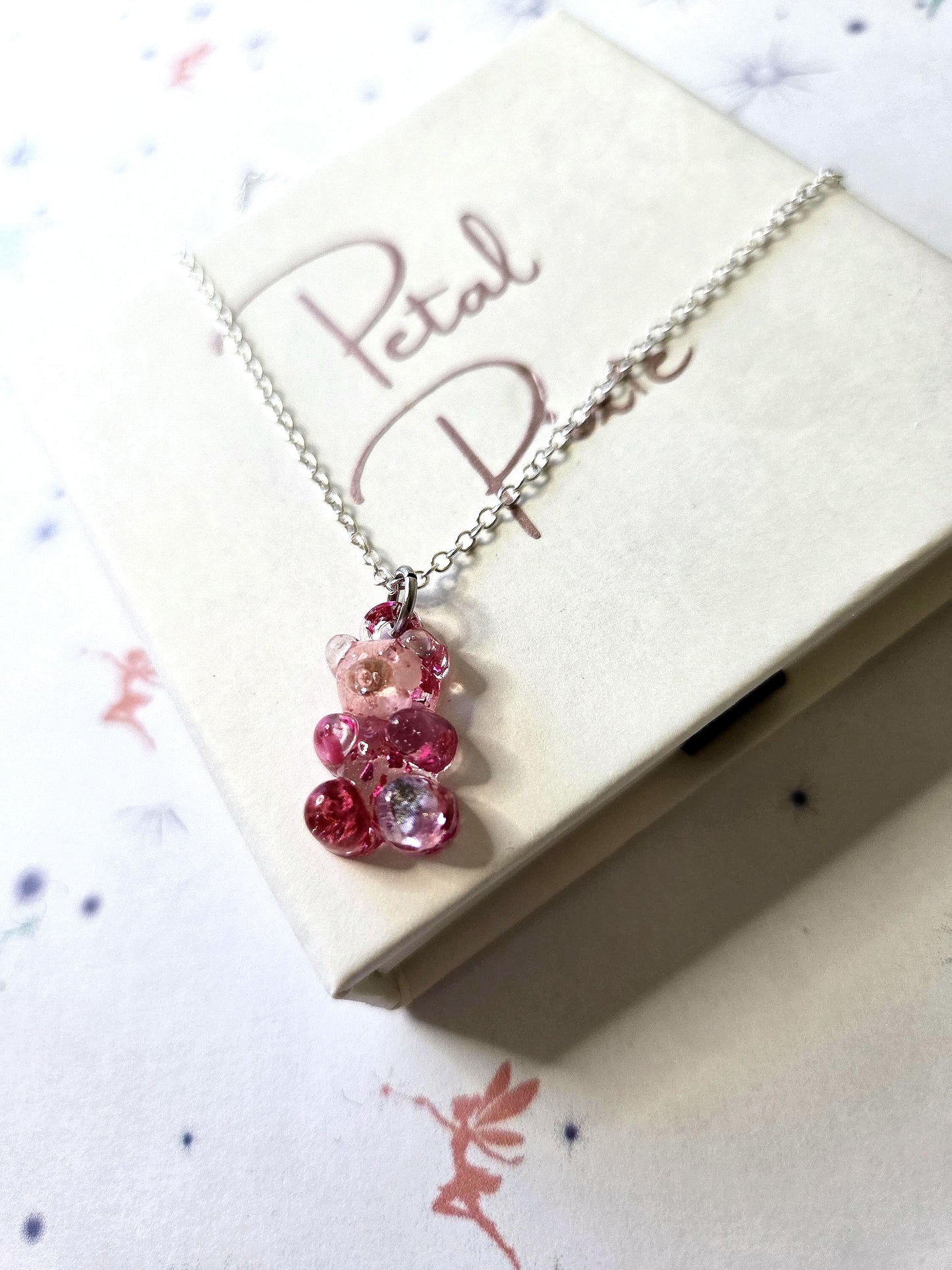Kawaii Gummy Bear Necklace with Real Dried Flowers | Cute Resin Bear Pendant | Floral Resin Jewellery | Cottagecore Necklace| Handmade Gift