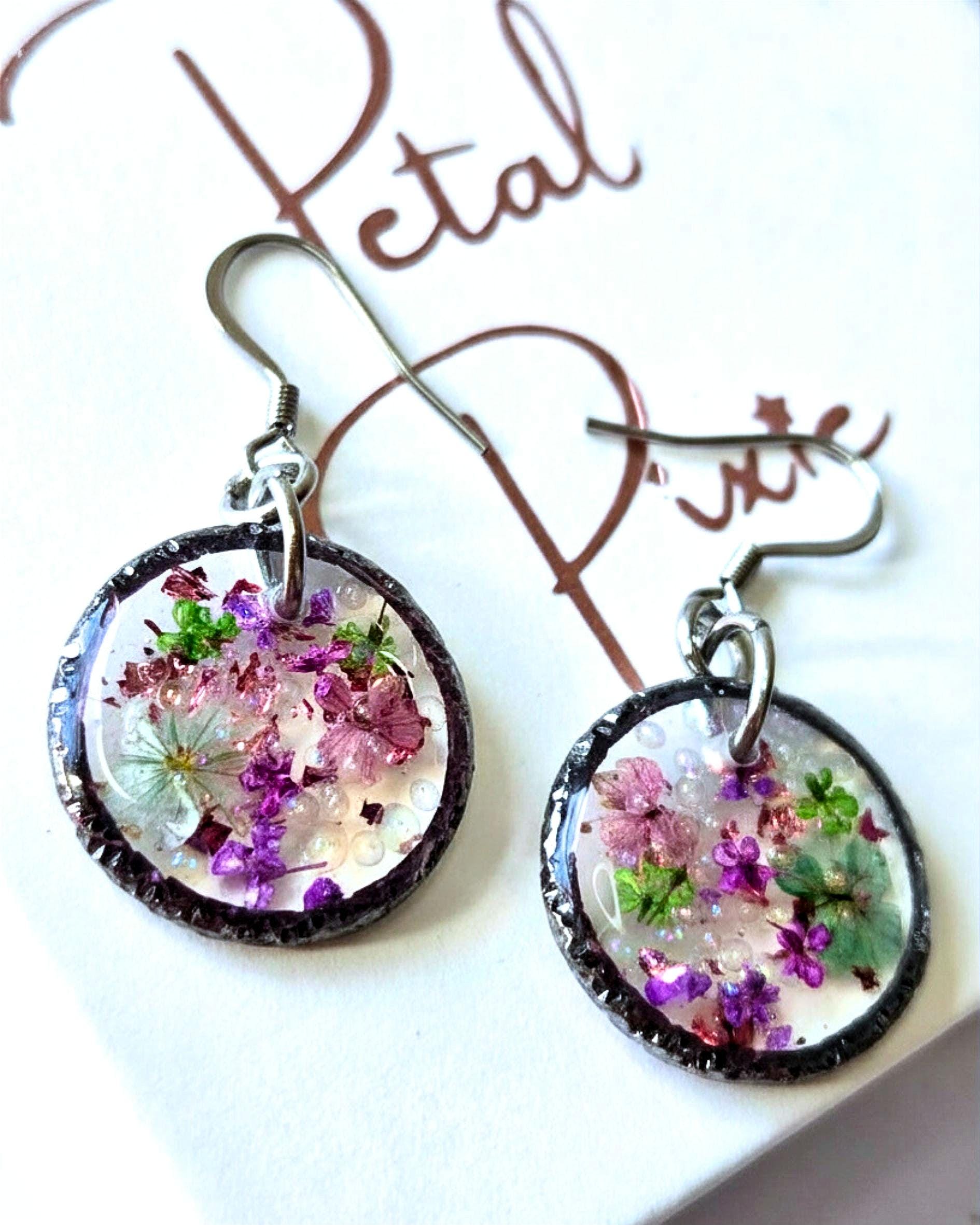 Real Flower Resin Earrings | Gift for her | Whimsical Botanical Jewellery | Rustic Cottgecore | Statement Drop Earrings |