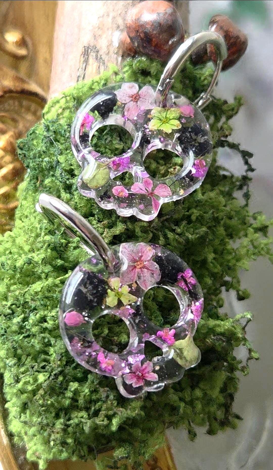 Skull Hoop Resin Earrings | Real Pressed Flowers | Whimsy Botanical Jewelry | Gift for her | Purple