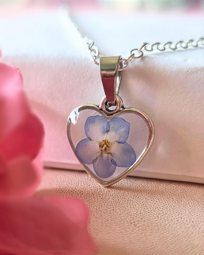Forget-Me-Not Heart Pendant Resin Necklace