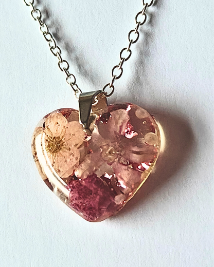 Pressed Flower Heart Resin Pendant Necklace